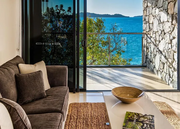 Edge Apartments On Hamilton Island By Hiha