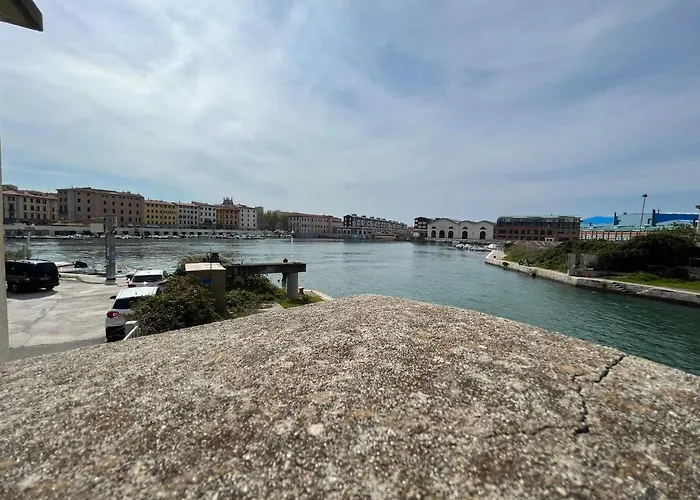 Kasia Porta Sul Mare Di Livorno Free Parking