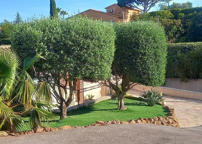 Villa Madysan Climatisee St Aygulf, Piscine Privee, Proche De La Mer