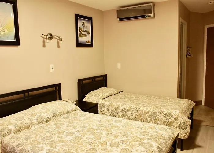 Hotel Victor