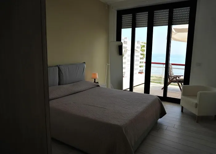 Sunrise Apartments