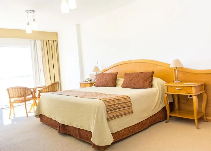 Hotel Piren