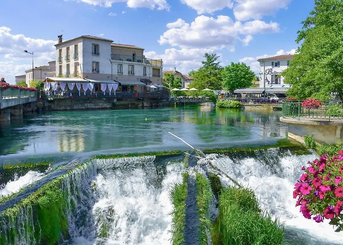 Stunning Home In Pernes-Les-Fontaines