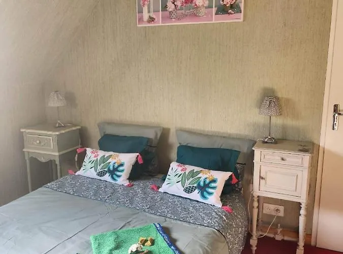 Etage Maison, Acces Independant