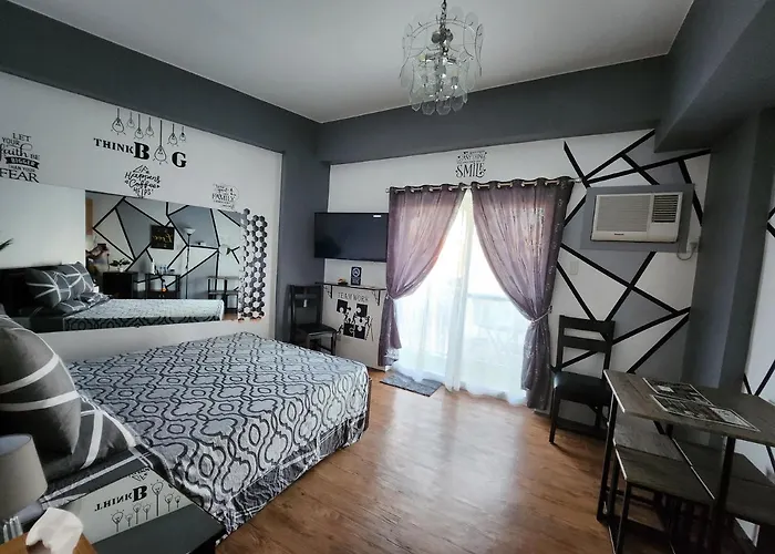 Condo Azur Suites: Stylish Airport Retreat with Netflix & Luxe Pool
