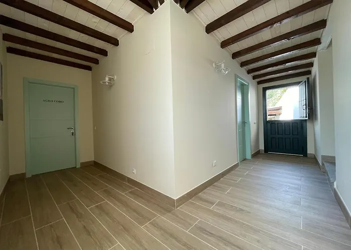 Hostel & Rooms Casa Maia