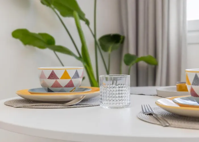 Homestwenty3 - Home Eleven