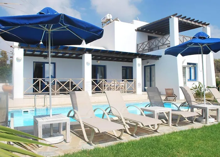 Sea Front Villa With Private Heated Pool, Quiet Area Paphos 322