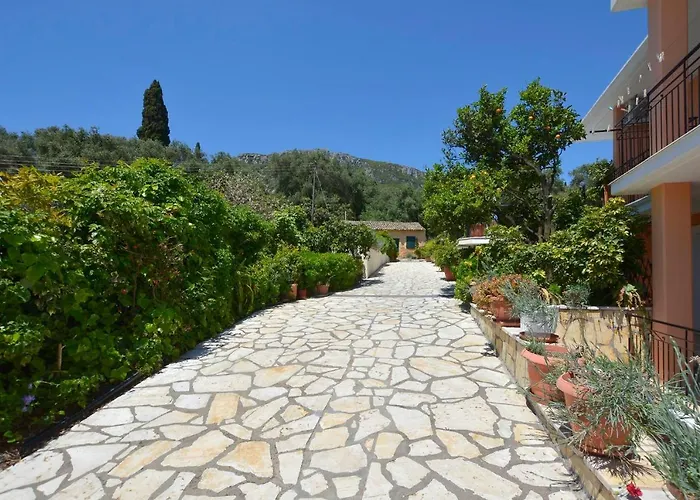 Marilena Studios And Apartments