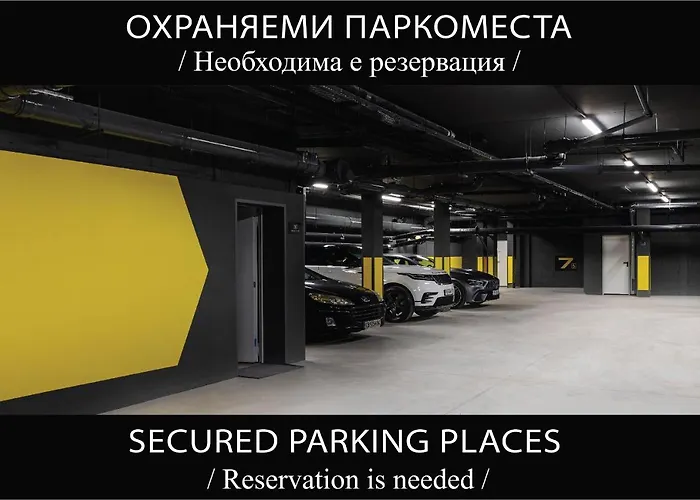 Este Park Hotel: Urban Chic Luxury with Parking Near Shopping Mall