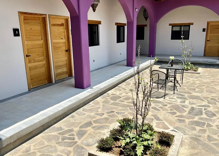 Hostal De La Montana