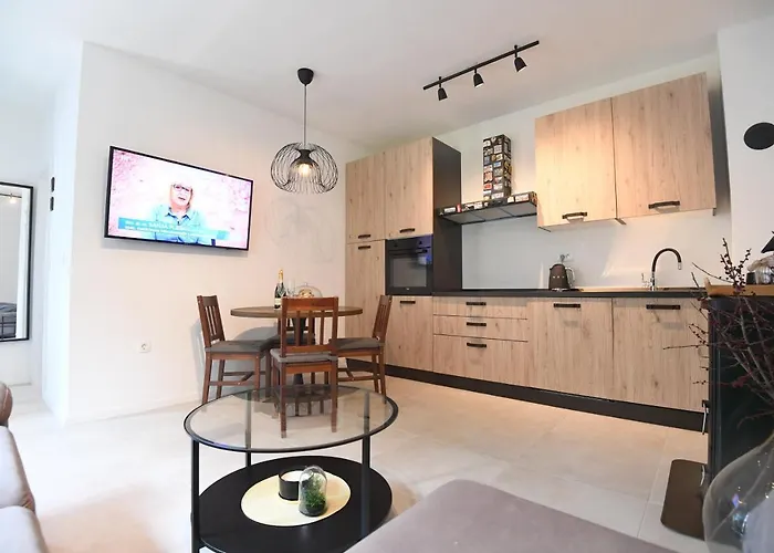 Kala House - Brand New!!
