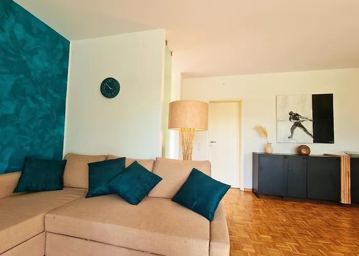 Suite Apartment With A View And Free Parking