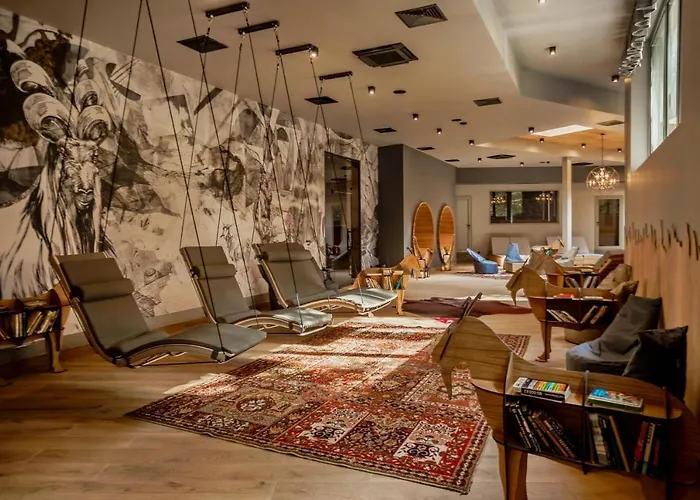 Kashmir Wellness & Spa Hotel Adults Only