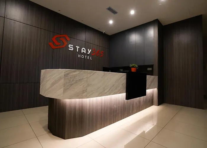 Stay 365 Hotel