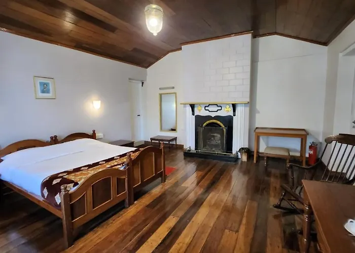 Ivanhoe Hotel