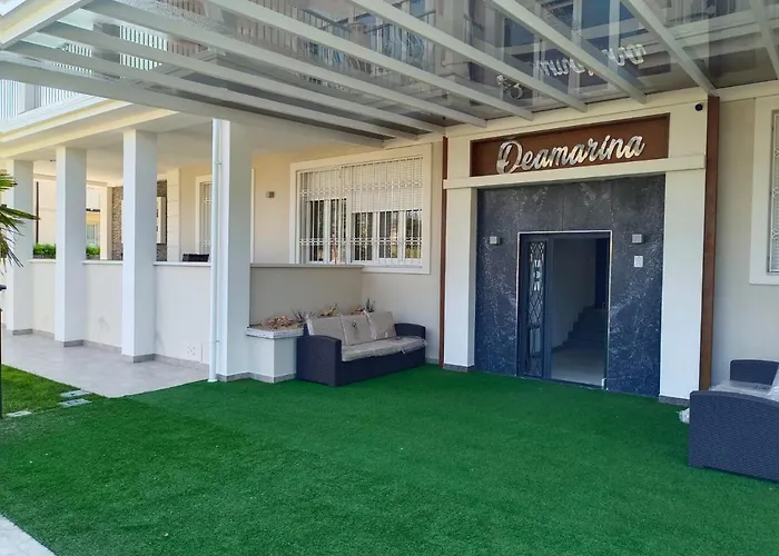 Residence Deamarina