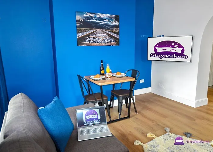 Clarabel Studio Apartment - Stayseekers