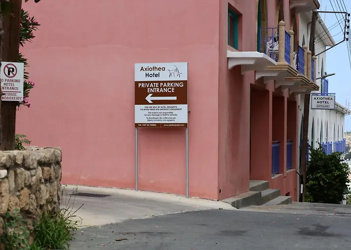 Axiothea Hotel