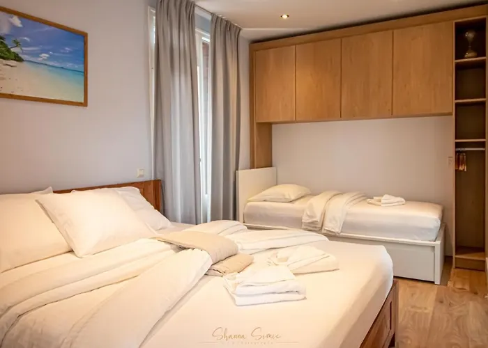 Aparthotel Trendy By Urban Home Stay