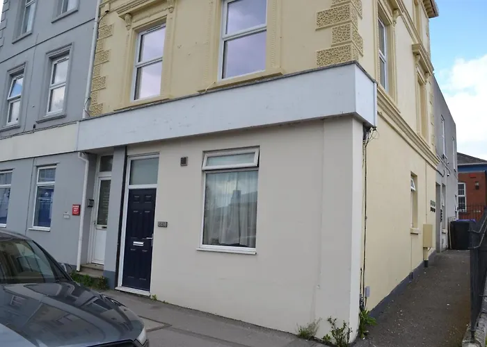 Thomas 1 Bed Apartment With Cathedral Views - Stayseekers