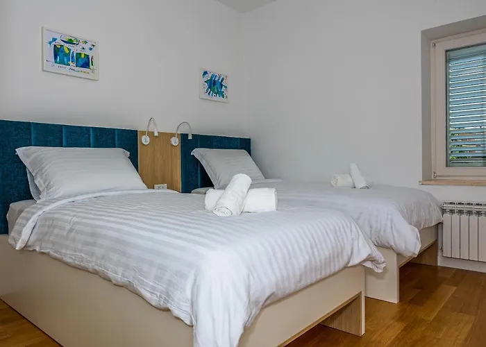 Villa Veronika Apartments