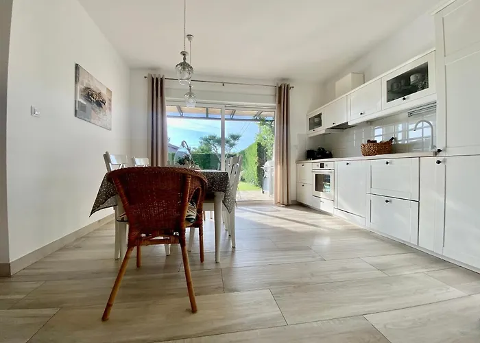 Villa Divina With Private Heated Pool