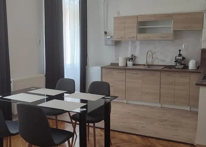 Kriston Apartman 2
