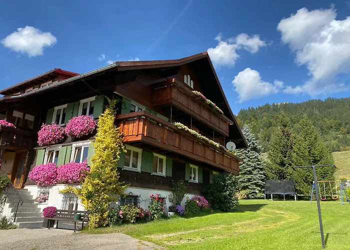 Gaestehaus Nussbaumer