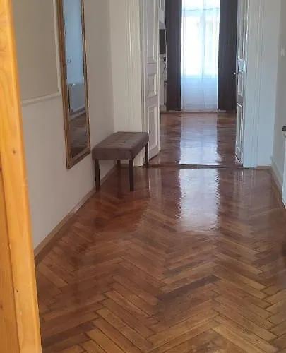 Kriston Apartman 2