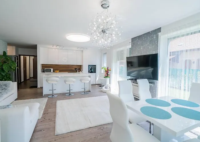 Luxus Partivilla Apartman
