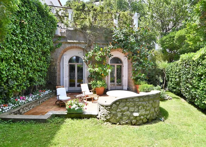 Villa Castello Apartments