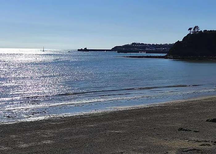 Studio Avec Vue Sur Mer A Granville. Plage A 3 Min