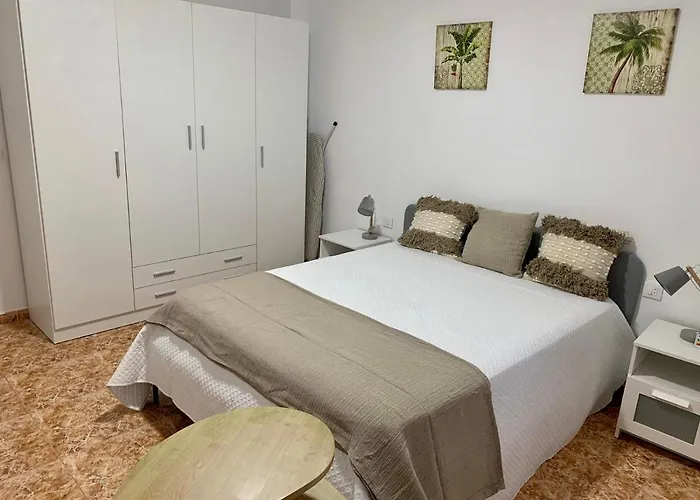 Apartamentos Custodio