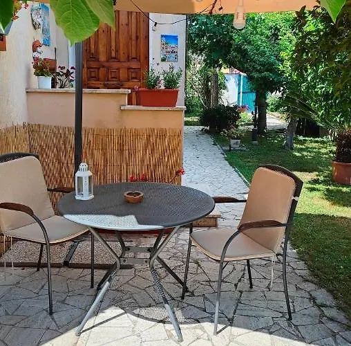 Greenhouse_Anzio