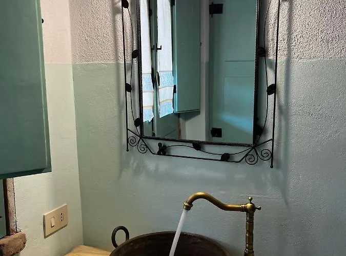 Graziosa Stanza Campidanese Su Terzu