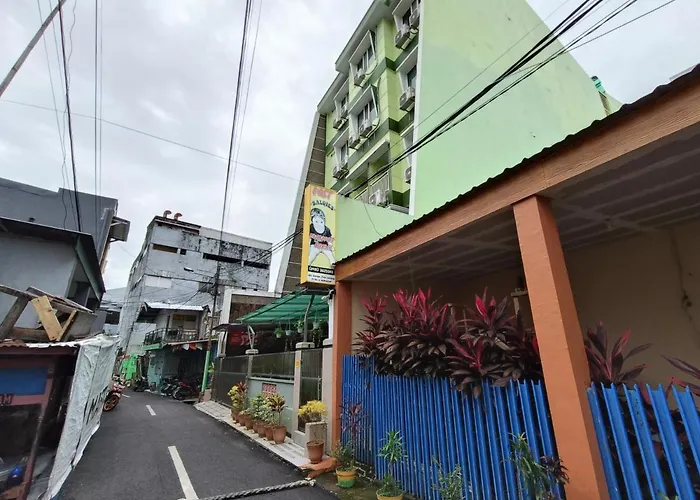 Balqies Homestay Syariah Makassar Mitra Reddoorz