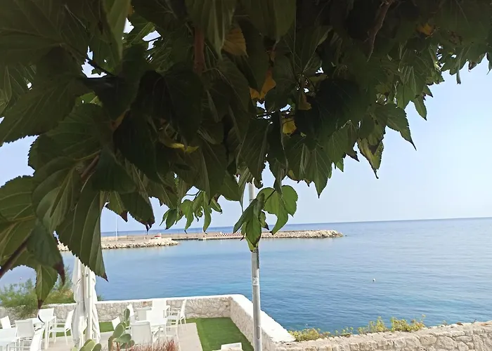 Pietra Di Luna A...Mare