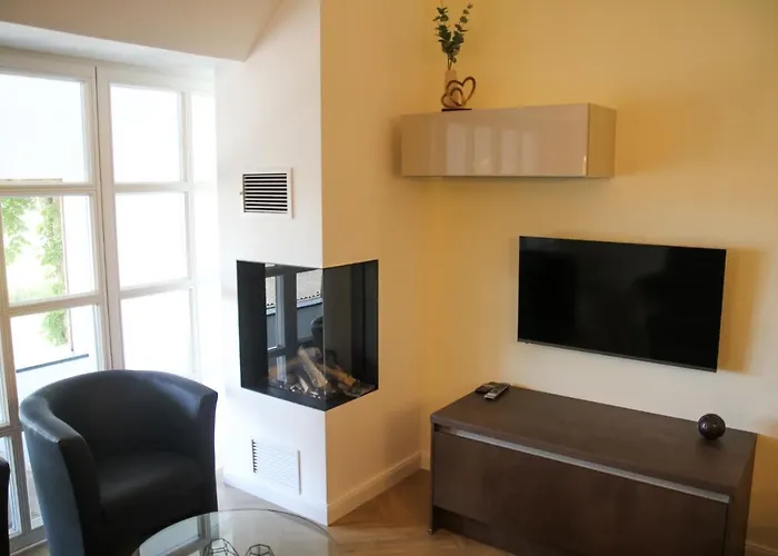 Ferienwohnung "Landhaus Buchenallee"