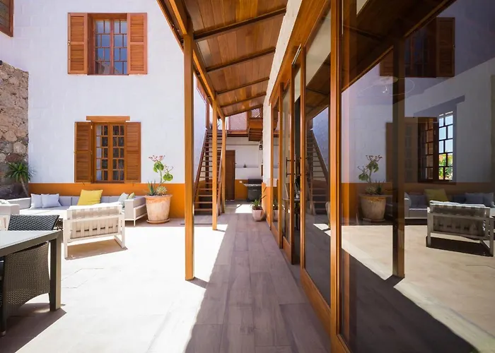 Beautiful Beach House In Traditional Canarian Style