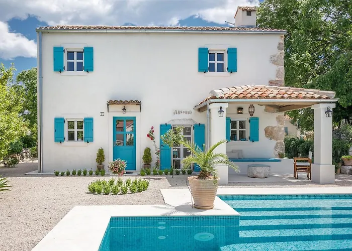 Heritage Villa Laurel
