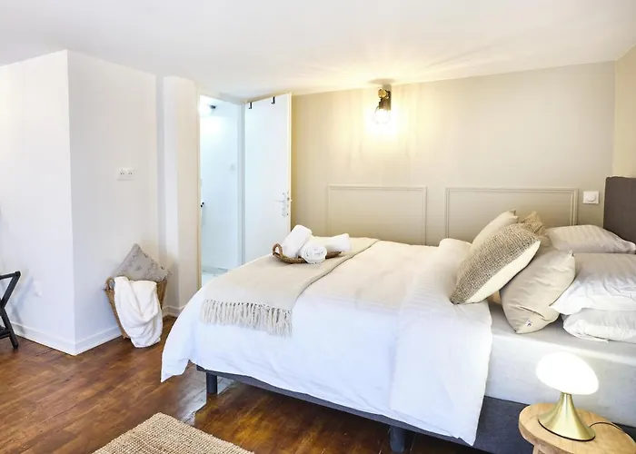 Tres Elegant Duplex, Proche Gare