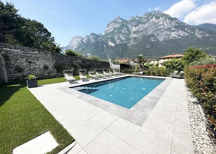 Residence Zangirolami - Luxury Garden And Balcony Apartments