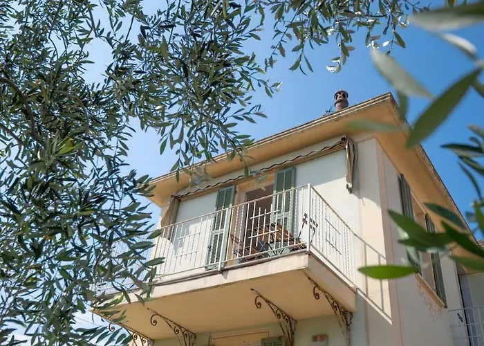 Trilocale Con Parcheggio - Pietra Ligure