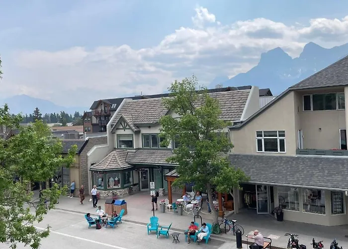 Unit #302 Mountain View 2 Beds In Dt