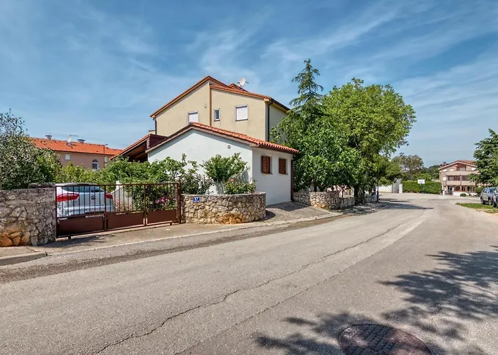 Seaside Holiday House Banjole, Pula - 21406