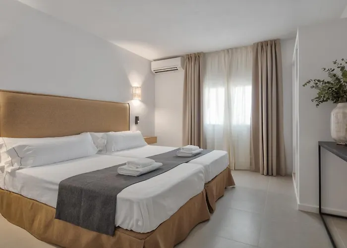Alojamientos Turisticos Cardona Apartamento Hab Superior