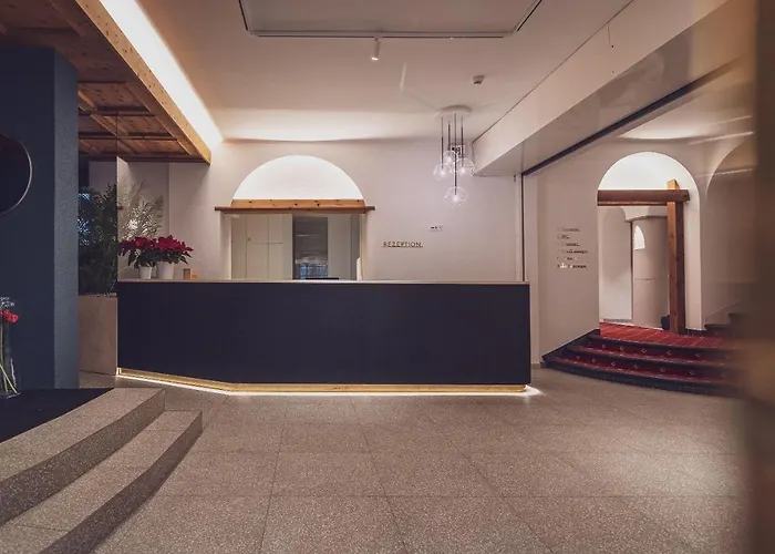 Hotel National By Mountain Hotels