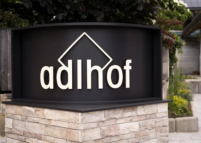 Adlhof Apartments