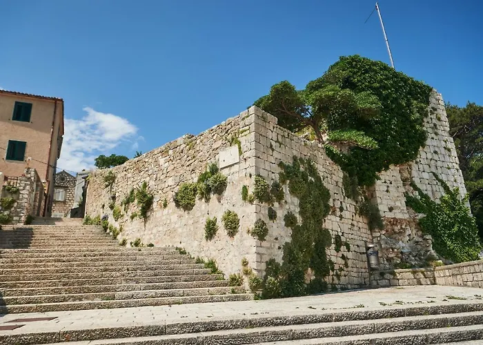 Villa Gajarda